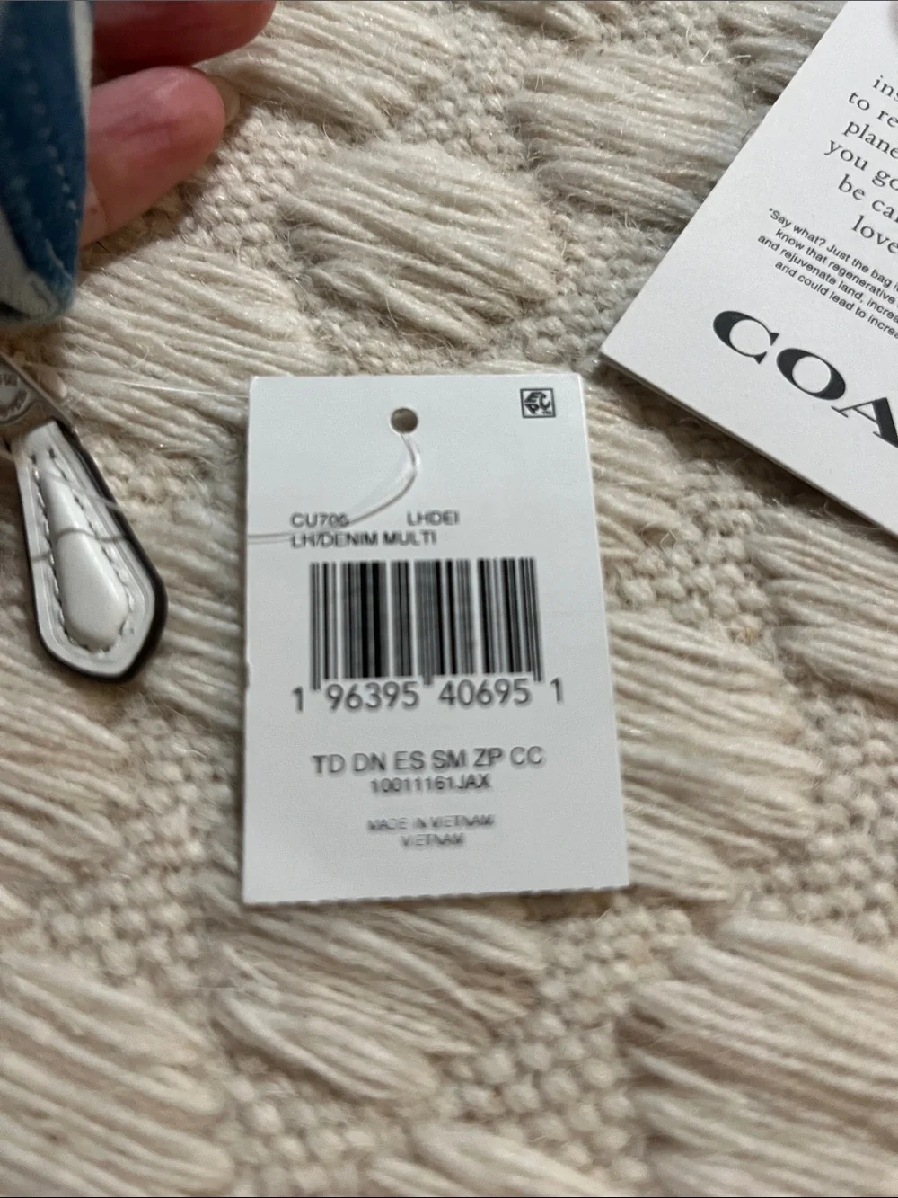 NWT Coach Light Blue and Royal Blue Abstract Zip Card Case